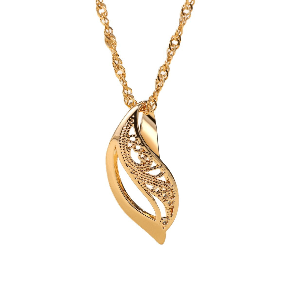 Hollow-out Patterned Necklace